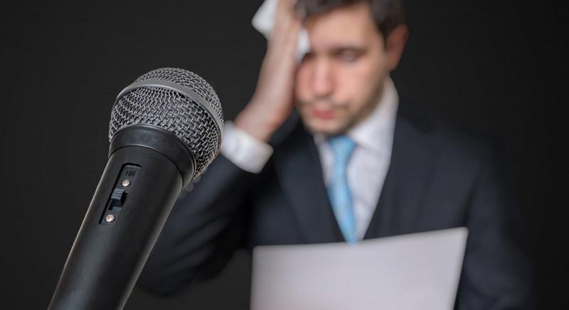 ترس از سخنرانی را همین حالا کنار بزاریم